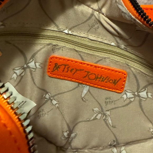 Betsey Johnson | NWT Kitsch Halloween Faux Leather Jack O' Lantern Crossbody - Picture 6 of 7